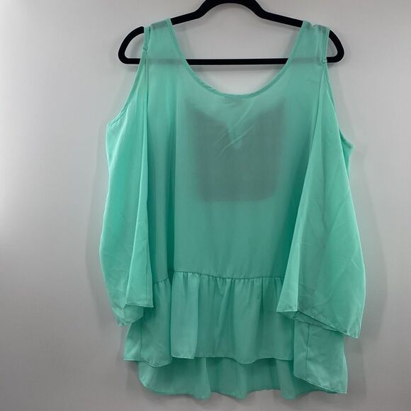 3For$20 Charming Charlie Teal NWT Off shoulder Blouse size Small - Picture 6 of 7